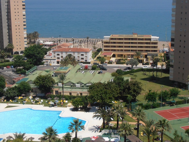 HALF SEASON FOR RENT from 01/09/2024 - 31/03/2025 MAGNIFICENT 2 BEDROOM APARTMENT WITH SEA VIEW IN PLAYAMAR