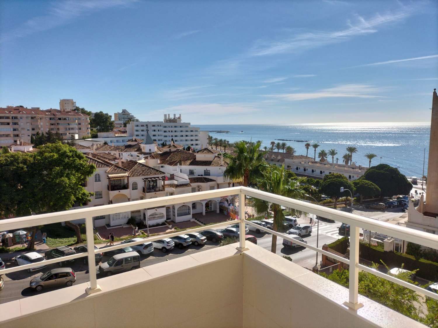 For rent MID SEASON from 1/10/2024 - 31/5/2025 3-bedroom apartment on the beachfront