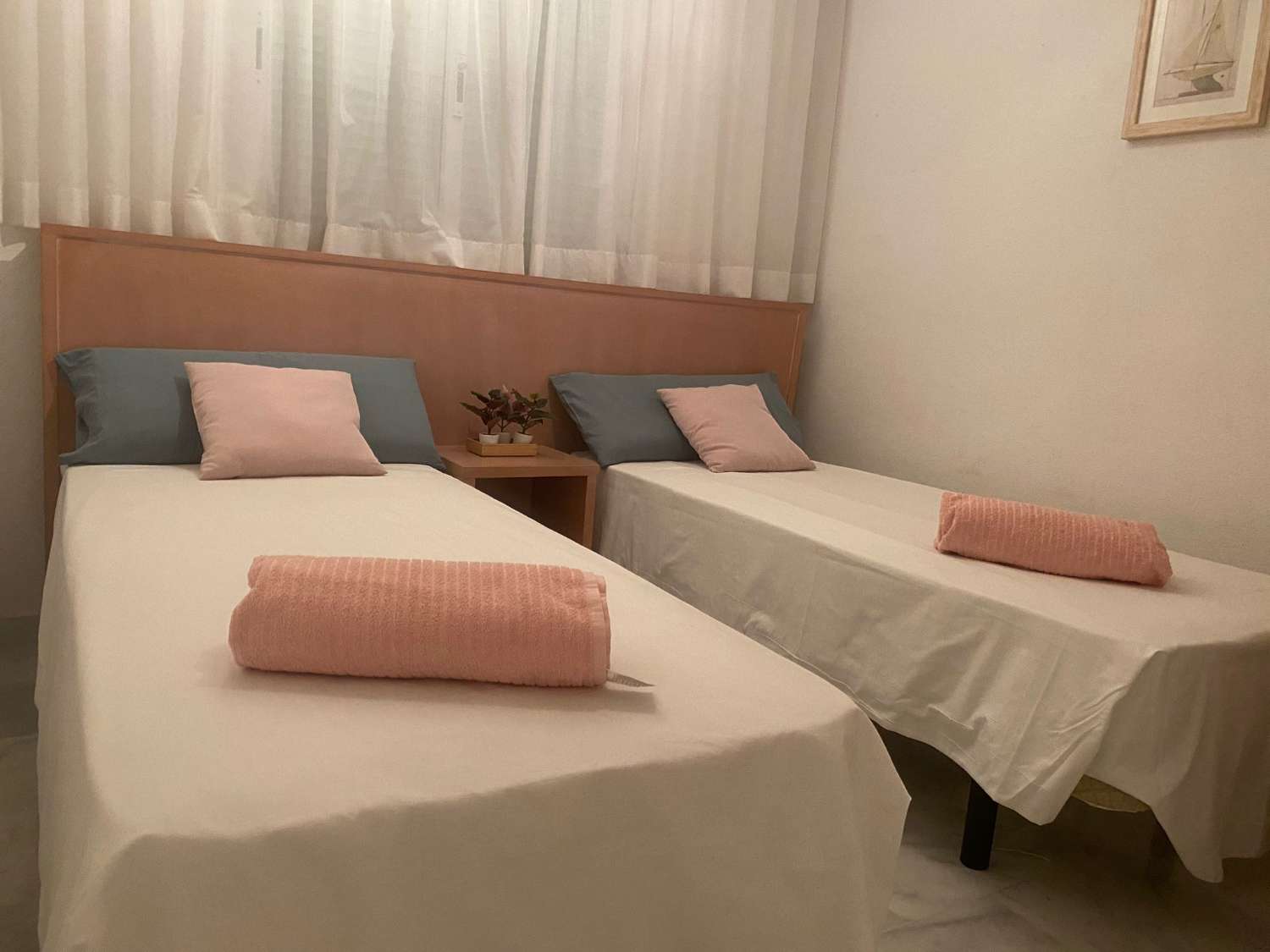 MEDIA TEMPORADA  Se alquila desde 20/9/2023 - 30/06/2024 bonito Atico dúplex  con vistas al mar en Nueva Torrequebrada, Benalmádena