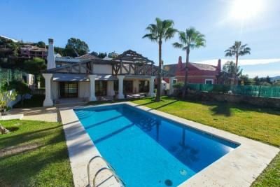 Prachtige villa te koop in Mijas Golf