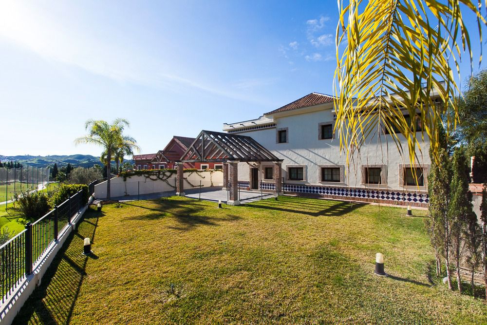 Skøn villa til salg i Mijas Golf