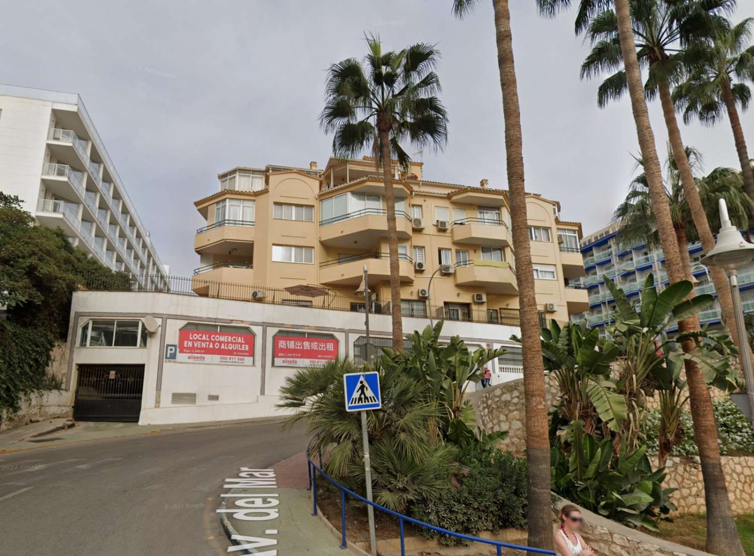 MID-SEASON. FOR RENT FROM 1.10.24-30.4.2025 NICE APARTMENT WITH PARTIAL SEA VIEWS IN PUERTO MARINA (BENALMADENA)