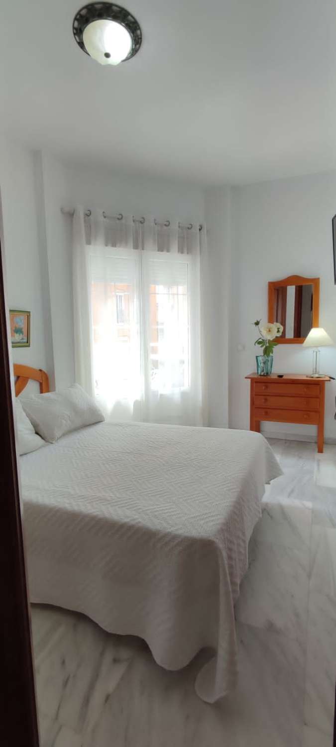 Media stagione. Affitto 01/09/2024 - 31/05/2025 Grazioso appartamento in 2a linea della spiaggia di Fuengirola