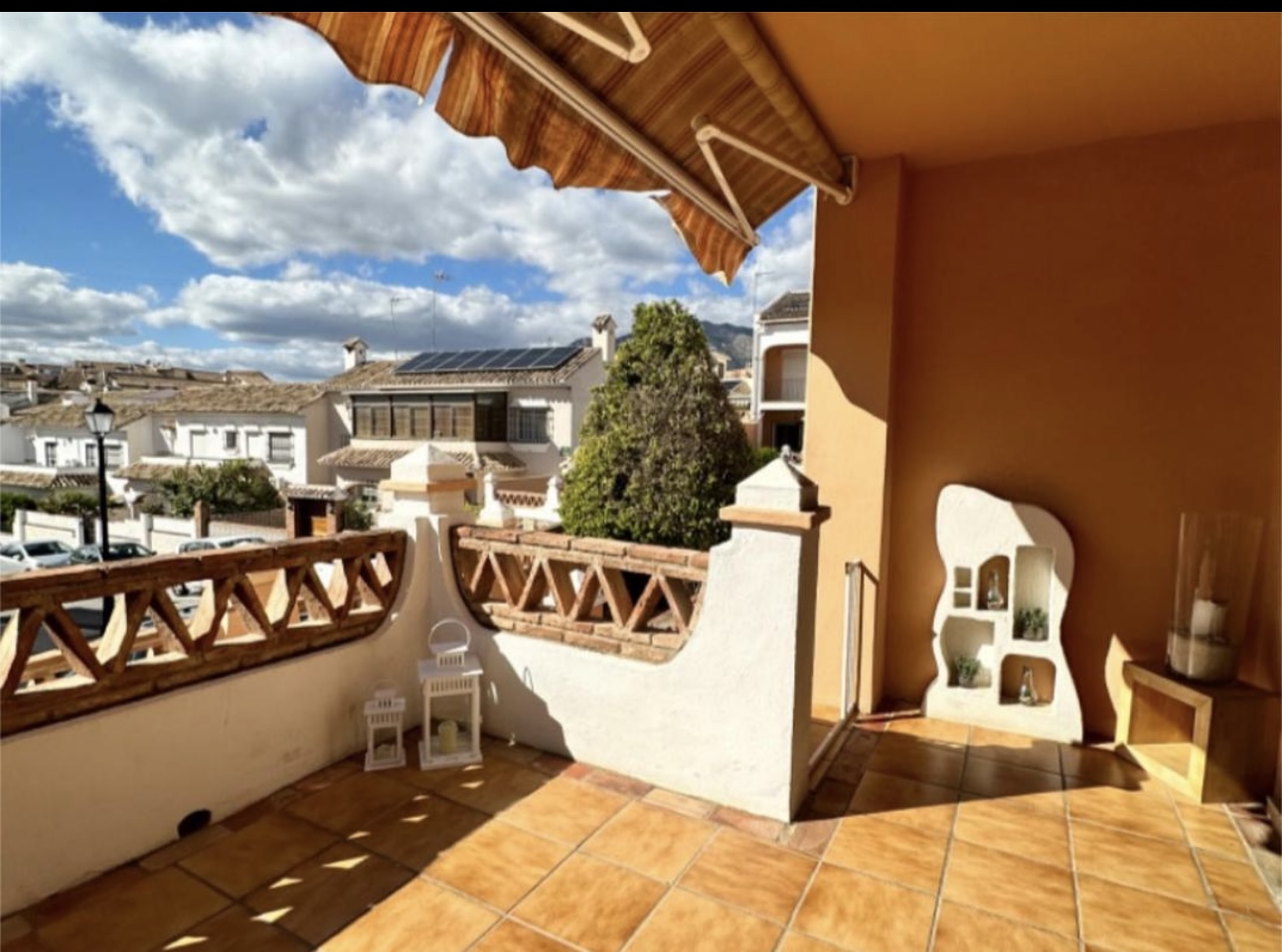 Villa til salg i Los Pacos (Fuengirola)