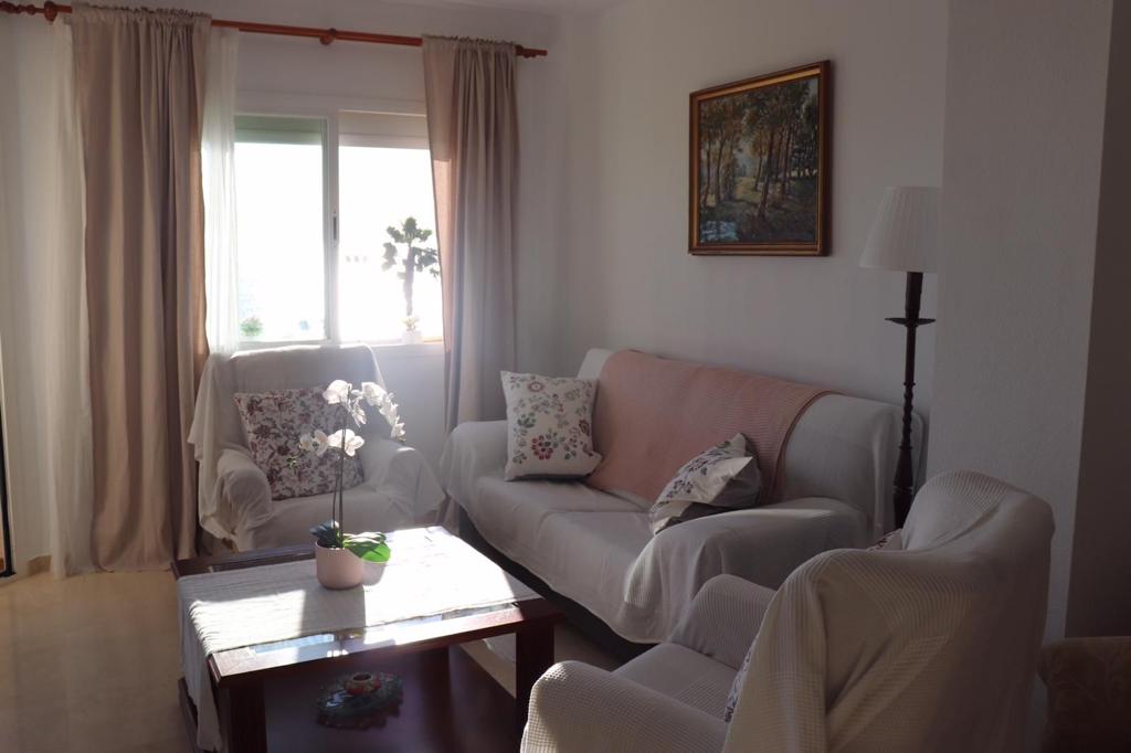 For rent MID SEASON from 01/10/2024 -31/03/2025 magnificent apartment on the 1st line of the beach in Los Alamos.