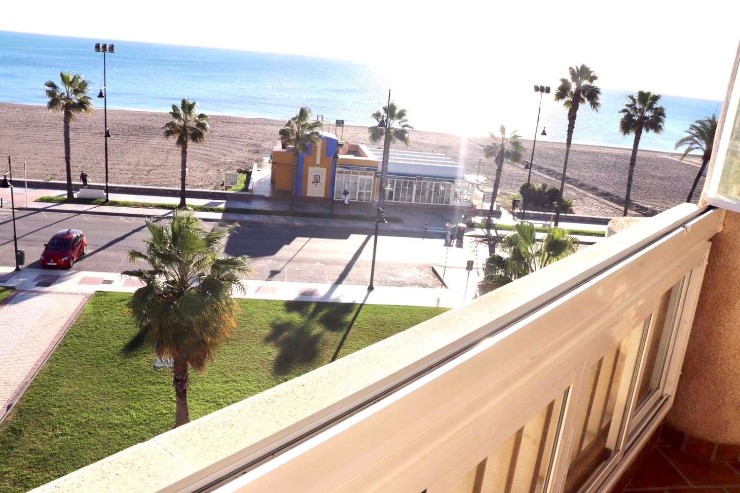 For rent MID SEASON from 01/10/2024 -31/03/2025 magnificent apartment on the 1st line of the beach in Los Alamos.