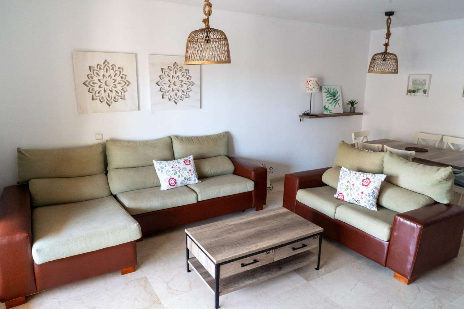 Beautiful apartment for rent from 01/10/2024 - 30/06/2025 with sea views in Fuengirola