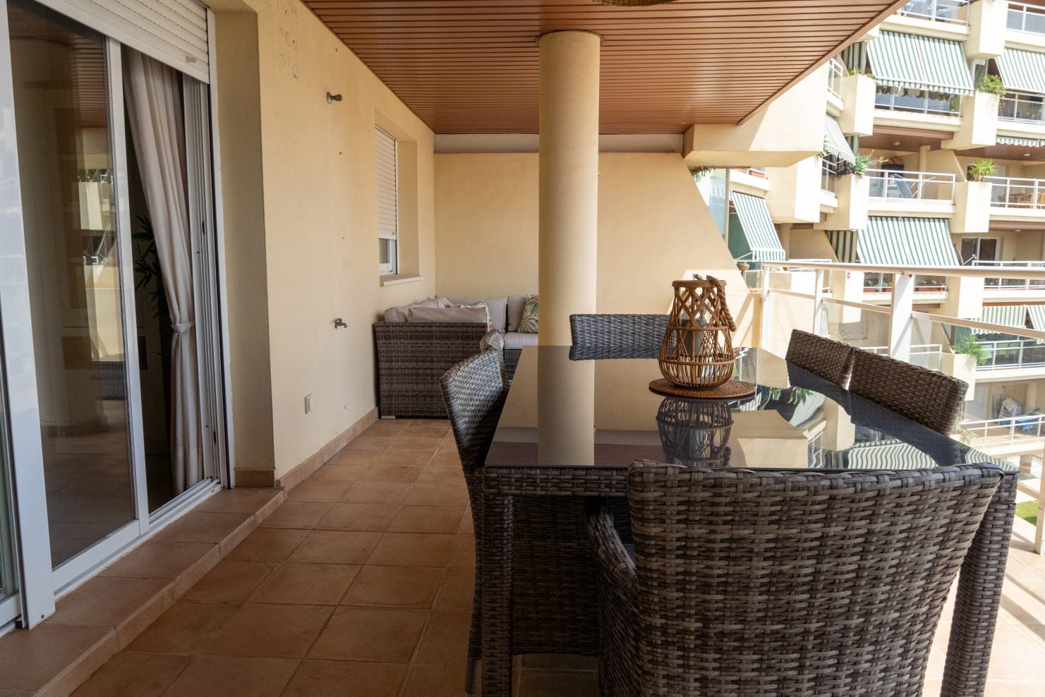 Beautiful apartment for rent from 01/10/2024 - 30/06/2025 with sea views in Fuengirola