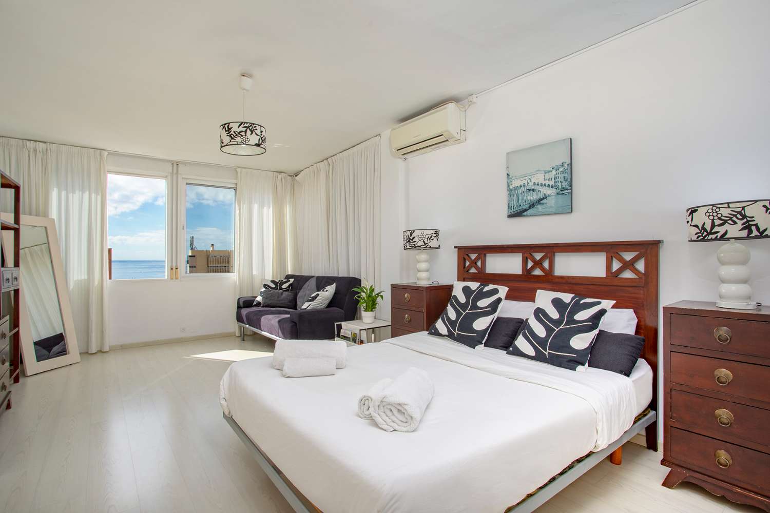 SE ALQUILA MEDIA TEMPORADA desde 01/01/2026 hasta 01/03/2026 Y desde 01/09/2025 - 31/05/2026 MAGNIFICO APARTAMENTO CON VISTA AL MAR EN PLAYAMAR