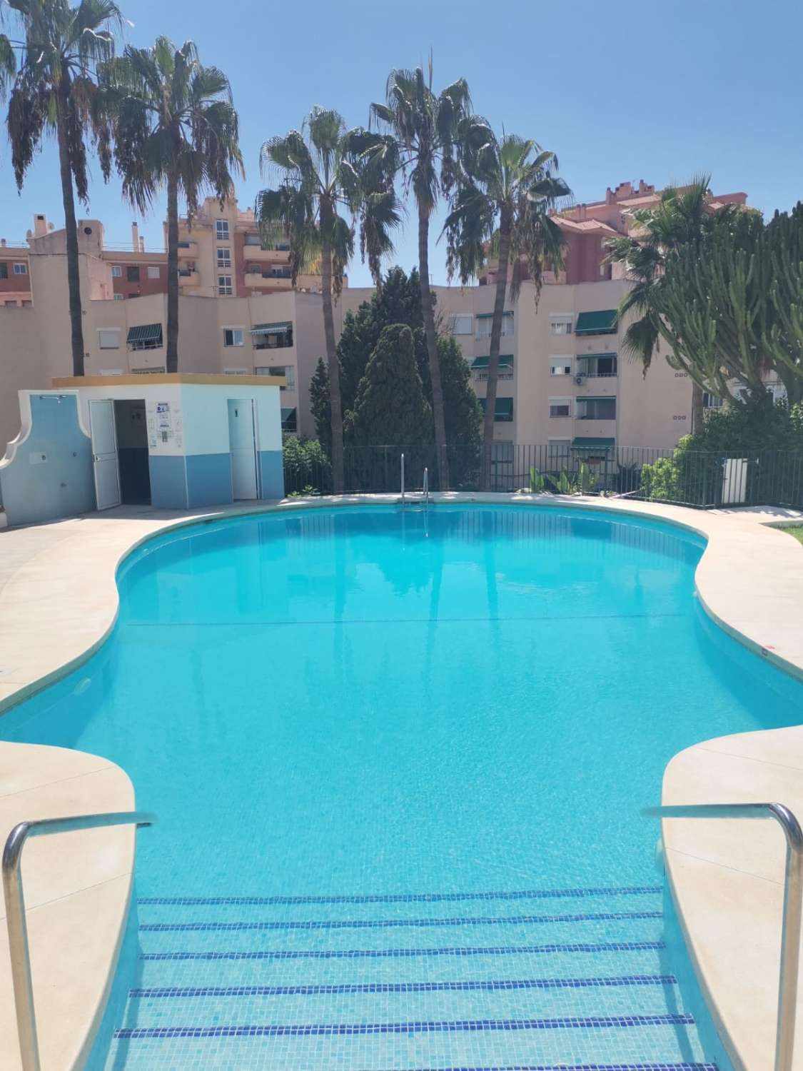 FOR RENT HALF A SEASON FROM 01/09/2025 - 30/06/2026 BEAUTIFUL APARTMENT WITH SEA VIEWS IN TORREBLANCA DEL SOL, FUENGIROLA.