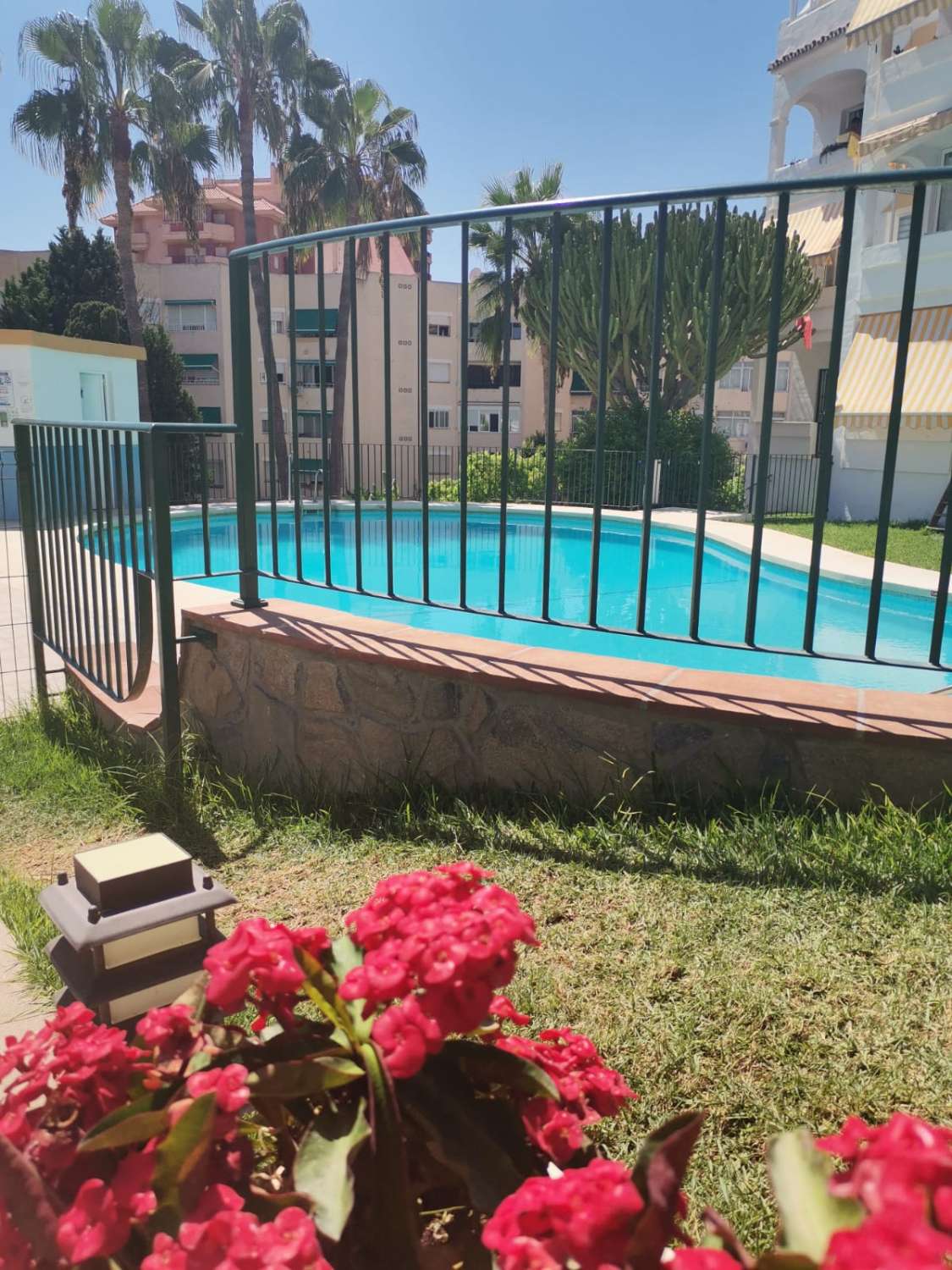 FOR RENT HALF A SEASON FROM 01/09/2025 - 30/06/2026 BEAUTIFUL APARTMENT WITH SEA VIEWS IN TORREBLANCA DEL SOL, FUENGIROLA.