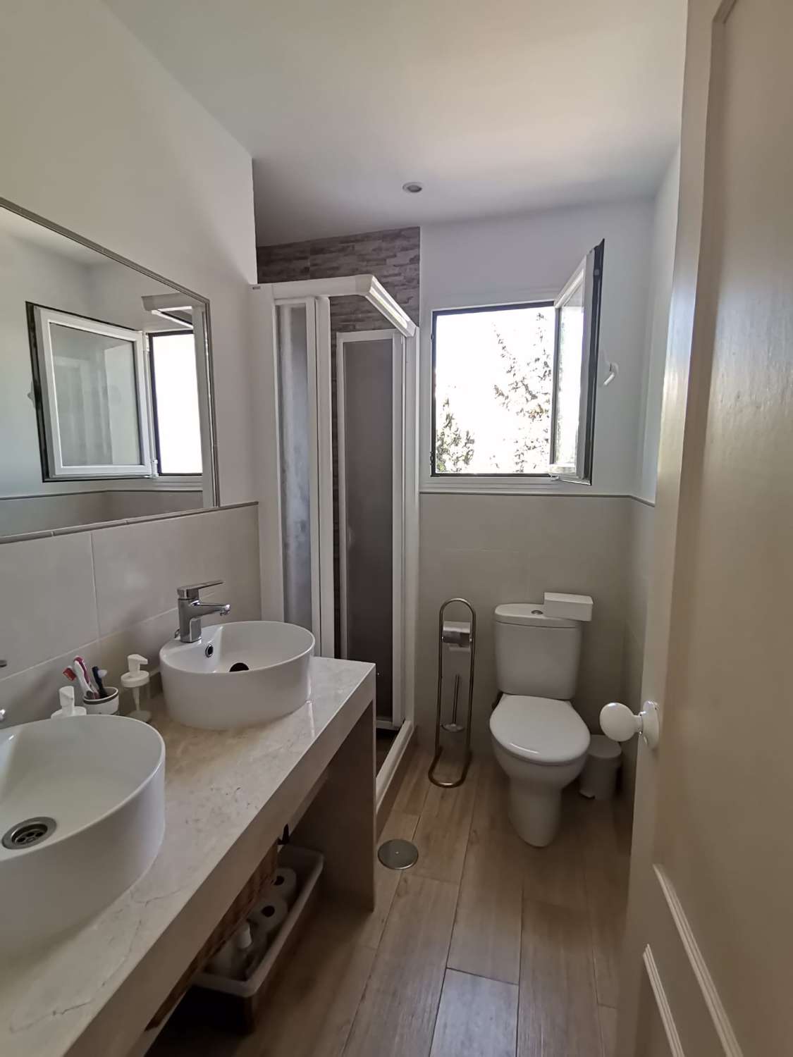 FOR RENT HALF A SEASON FROM 01/09/2025 - 30/06/2026 BEAUTIFUL APARTMENT WITH SEA VIEWS IN TORREBLANCA DEL SOL, FUENGIROLA.