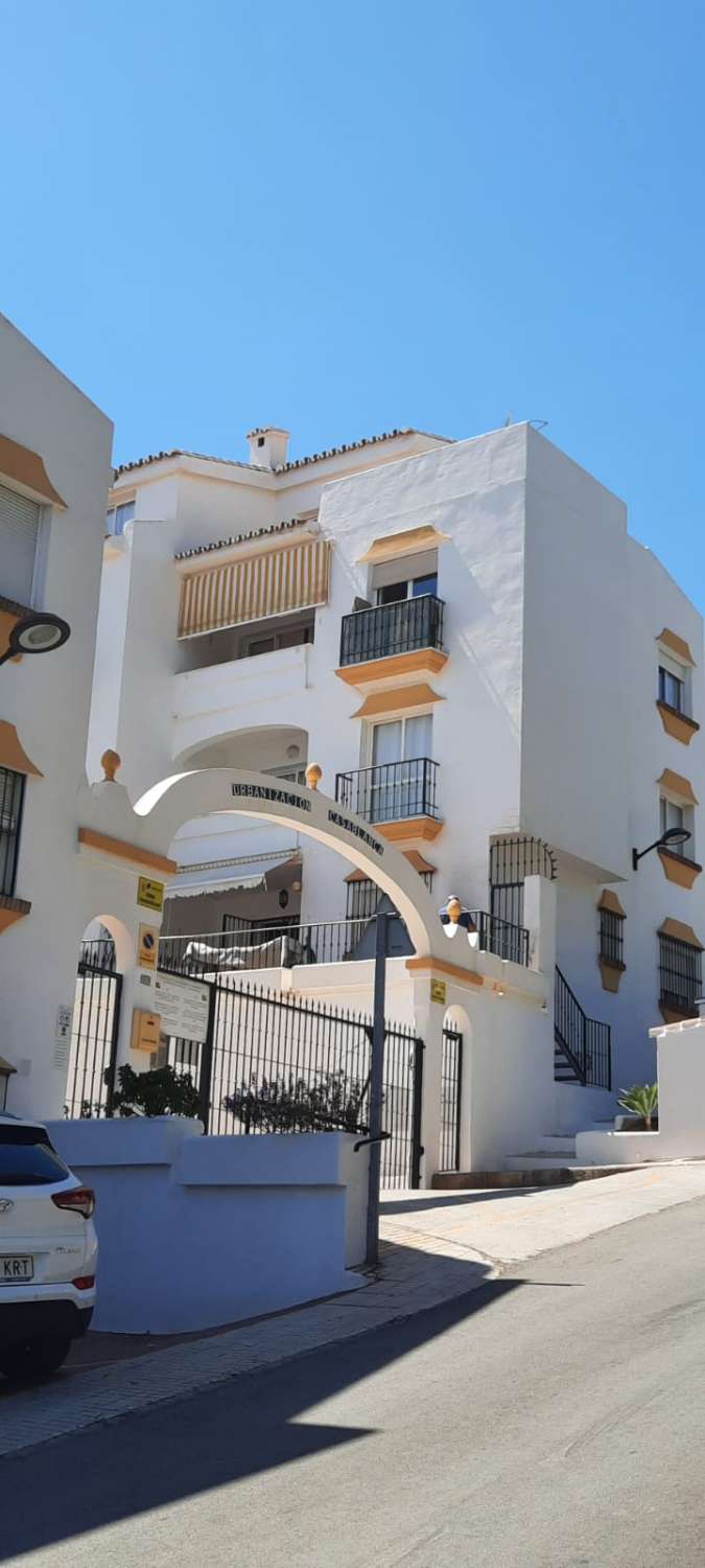 FOR RENT HALF A SEASON FROM 01/09/2025 - 30/06/2026 BEAUTIFUL APARTMENT WITH SEA VIEWS IN TORREBLANCA DEL SOL, FUENGIROLA.