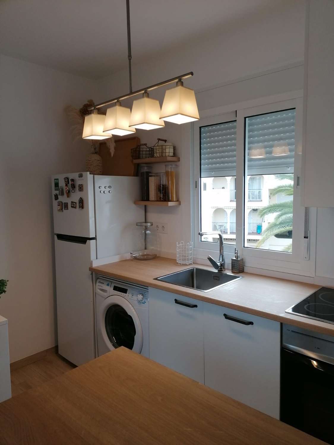 FOR RENT HALF A SEASON FROM 01/09/2025 - 30/06/2026 BEAUTIFUL APARTMENT WITH SEA VIEWS IN TORREBLANCA DEL SOL, FUENGIROLA.