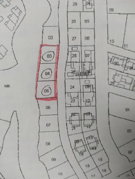 2 parcelles avec vue latérale sur la mer à vendre dans une urbanisation très bien située à Benalmadena Costa