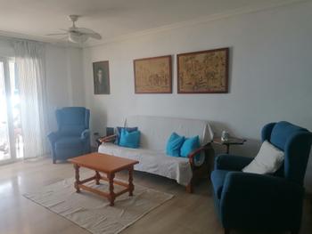 For rent HALF SEASON from 09/09/25 - 20/12/25 and from 8/1/26-30/6/26 beautiful apartment on the 1st line of the beach in Los Boliches (Fuengirola)