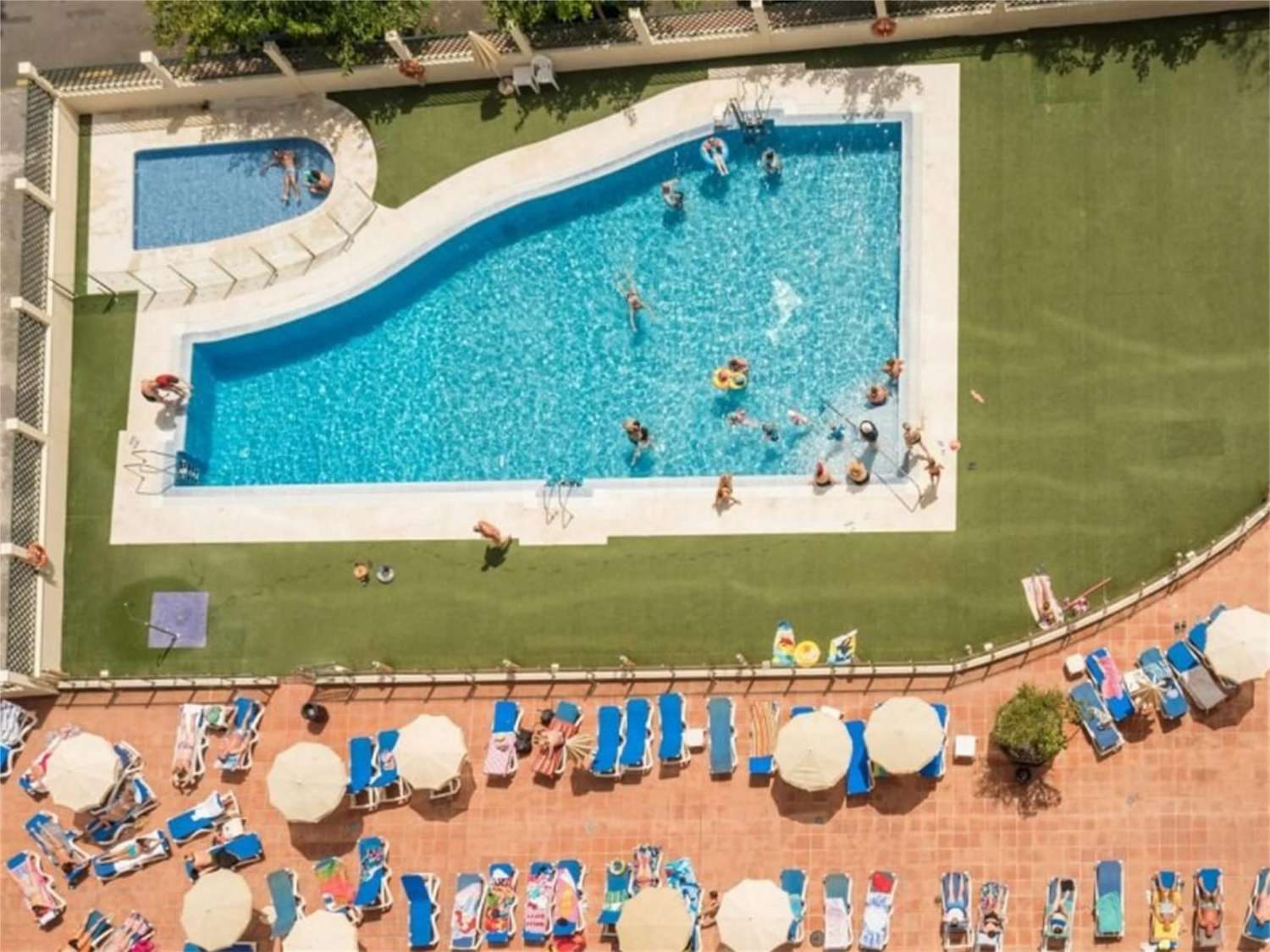 For rent HALF SEASON from 1..9.25-30.6.26 nice apartment in Benalmadena Costa