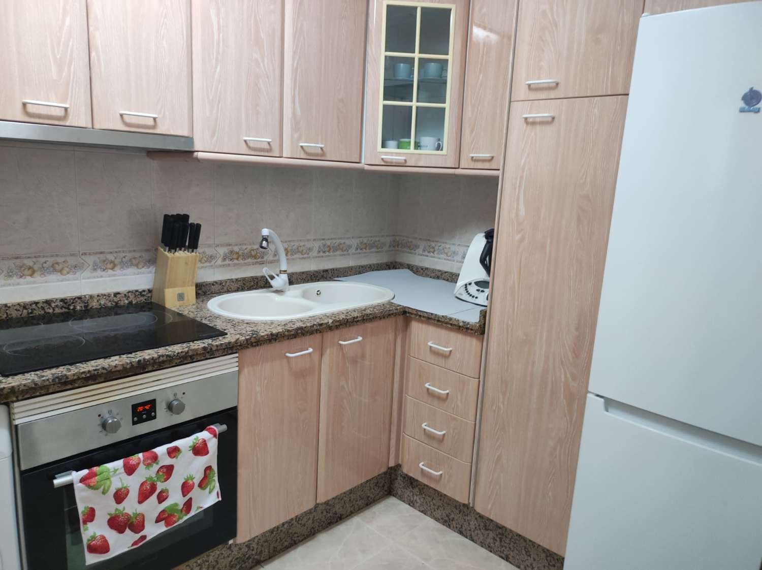 For rent HALF SEASON from 01/09/25 - 30.06.2026 Apartment in Fuengirola area Los Boliches