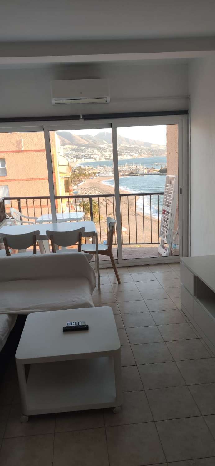 HALF TERM RENTAL FROM NOW ON - 31/05/25 AND 15/10/25- 30/06/26 NICE APARTMENT WITH SEA VIEWS IN FUENGIROLA.