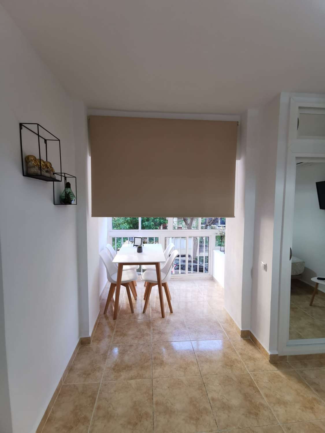 SE ALQUILA MEDIA TEMPORADA DEL AHORA HASTA 30/06/2026 COQUETO ESTUDIO EN BENALMÁDENA