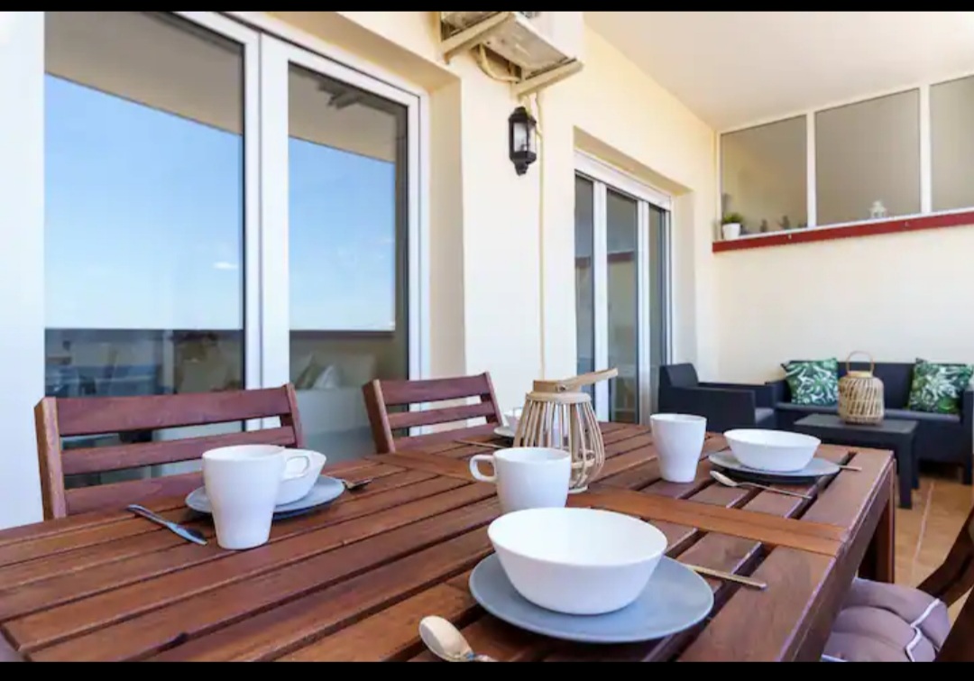 Beautiful apartment for rent in Torrequebrada from 01/09/2025 - 30/06/2026 in Benalmádena Costa