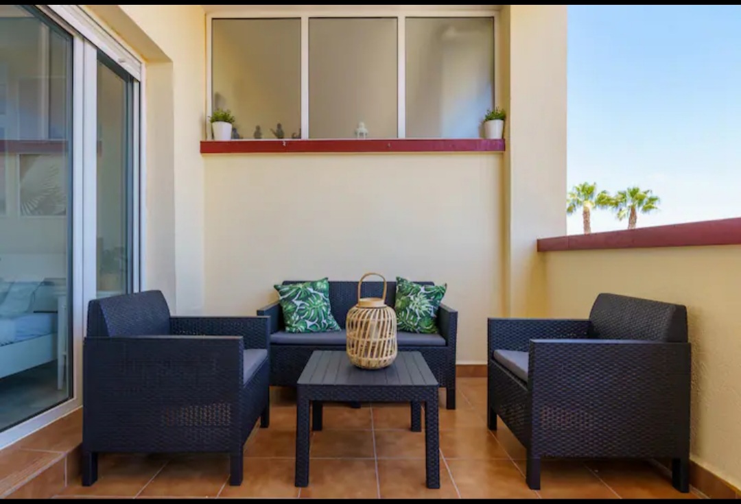 Beautiful apartment for rent in Torrequebrada from 01/09/2025 - 30/06/2026 in Benalmádena Costa