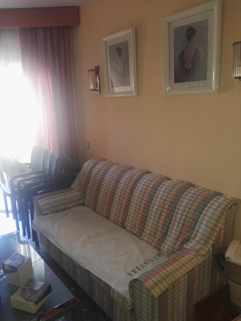 CE N’EST PAS UNE LONGUE SAISON du 01/9/2025-30/6/2026 Bel appartement avec vue sur la mer à La Carihuela (Torremolinos)