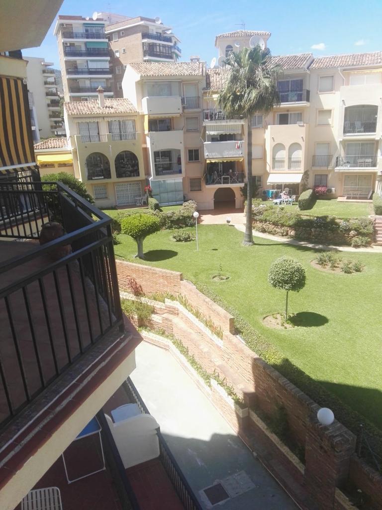 CE N’EST PAS UNE LONGUE SAISON du 01/9/2025-30/6/2026 Bel appartement avec vue sur la mer à La Carihuela (Torremolinos)