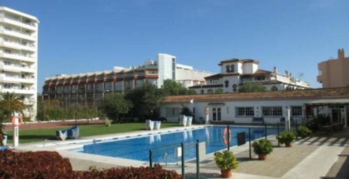 A louer DEMI-SAISON du 10-1-25-10.4.25 et du 1.10.25-30.6.26 Bel appartement avec vue sur la mer à La Carihuela (Torremolinos)