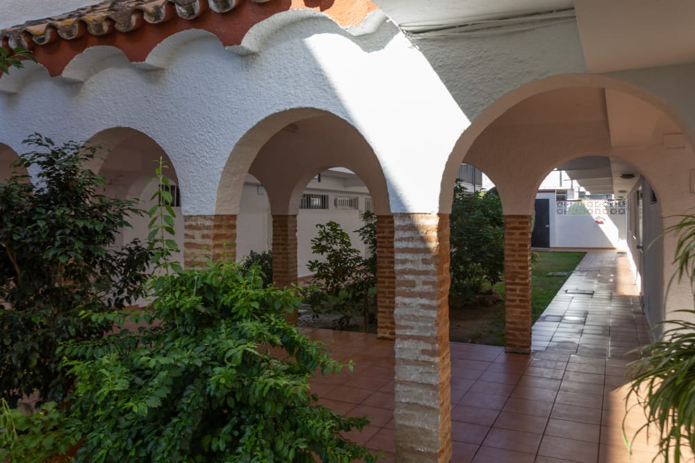 MID-TERM RENTAL.  FROM NOW UNTIL -30.6.25 and from 1.9.25-30.6.26 NICE APARTMENT NEAR PLAZA SOLYMAR ( BENALMADENA)