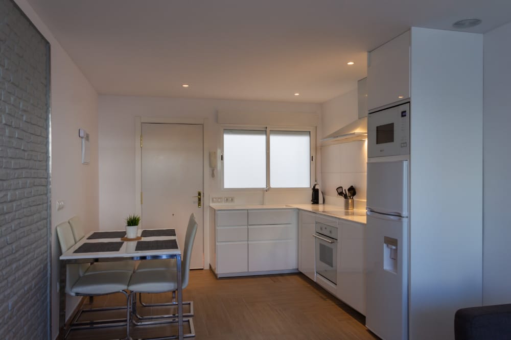 MID-TERM RENTAL.  FROM NOW UNTIL -30.6.25 and from 1.9.25-30.6.26 NICE APARTMENT NEAR PLAZA SOLYMAR ( BENALMADENA)