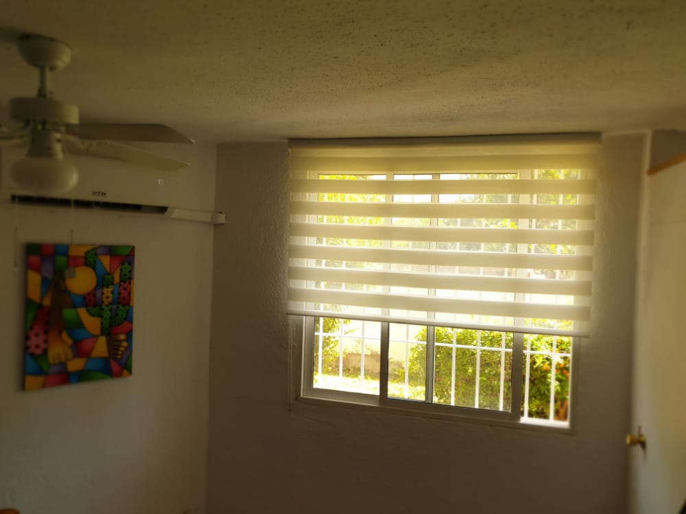 IT IS NOT LONG-TERM. FOR RENT FROM 1.9.25 -30/06/2026 NICE RENOVATED APARTMENT NEAR PLAZA SOLYMAR