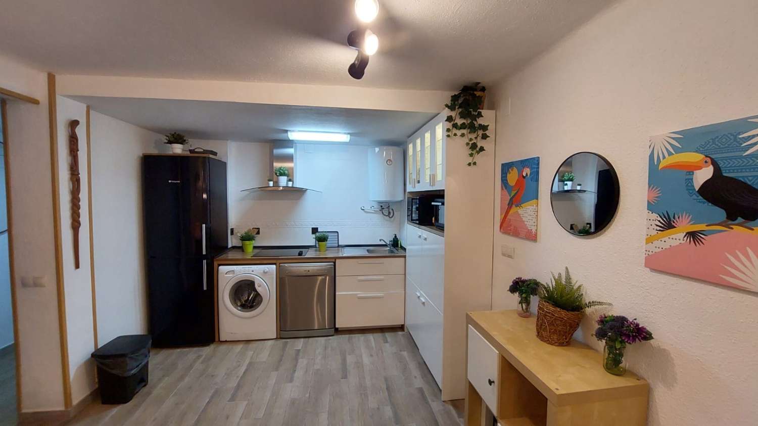 IT IS NOT LONG-TERM. FOR RENT FROM 1.9.25 -30/06/2026 NICE RENOVATED APARTMENT NEAR PLAZA SOLYMAR