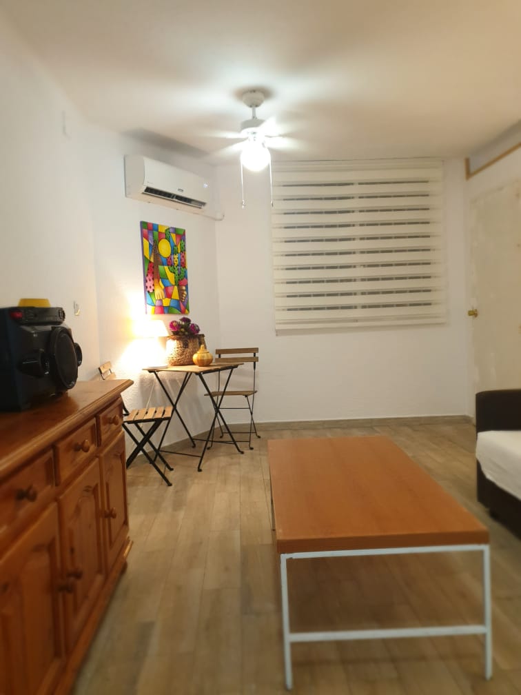 IT IS NOT LONG-TERM. FOR RENT FROM 1.9.25 -30/06/2026 NICE RENOVATED APARTMENT NEAR PLAZA SOLYMAR