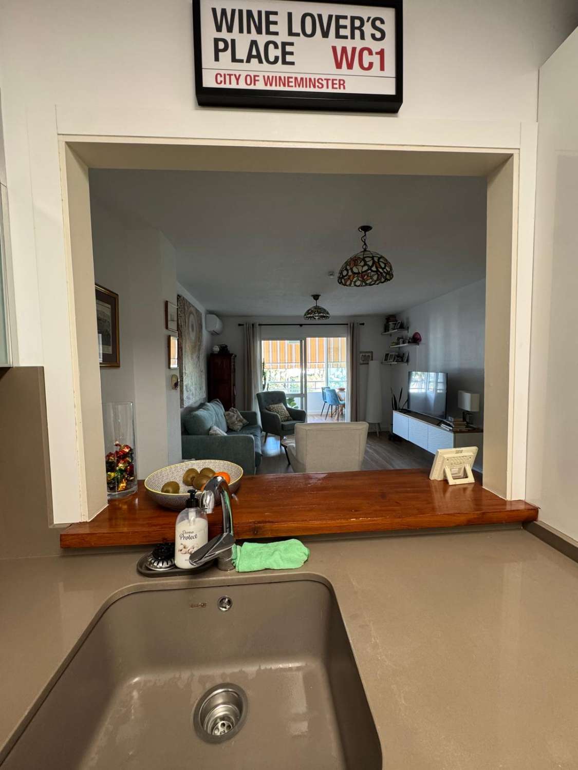 FOR RENT FROM 01.09.2026 - 31.05.2027 BEAUTIFUL RENOVATED APARTMENT WITH SEA VIEWS IN ARROYO DE LA MIEL (BENALMADENA)