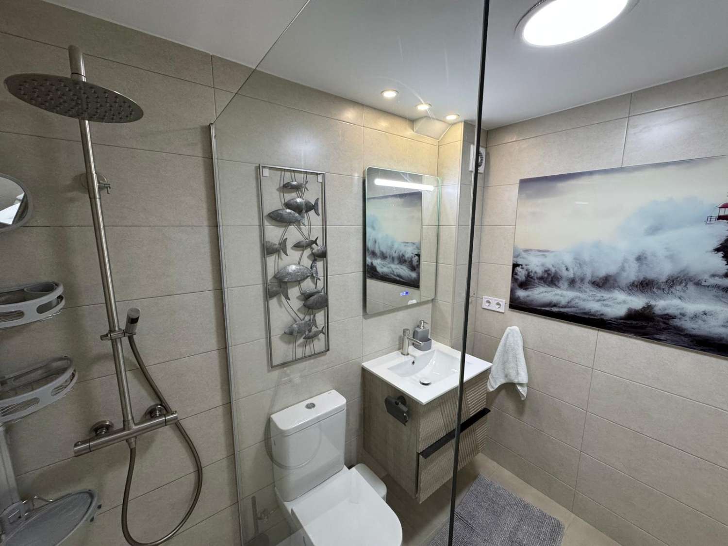 FOR RENT FROM 01.09.2026 - 31.05.2027 BEAUTIFUL RENOVATED APARTMENT WITH SEA VIEWS IN ARROYO DE LA MIEL (BENALMADENA)