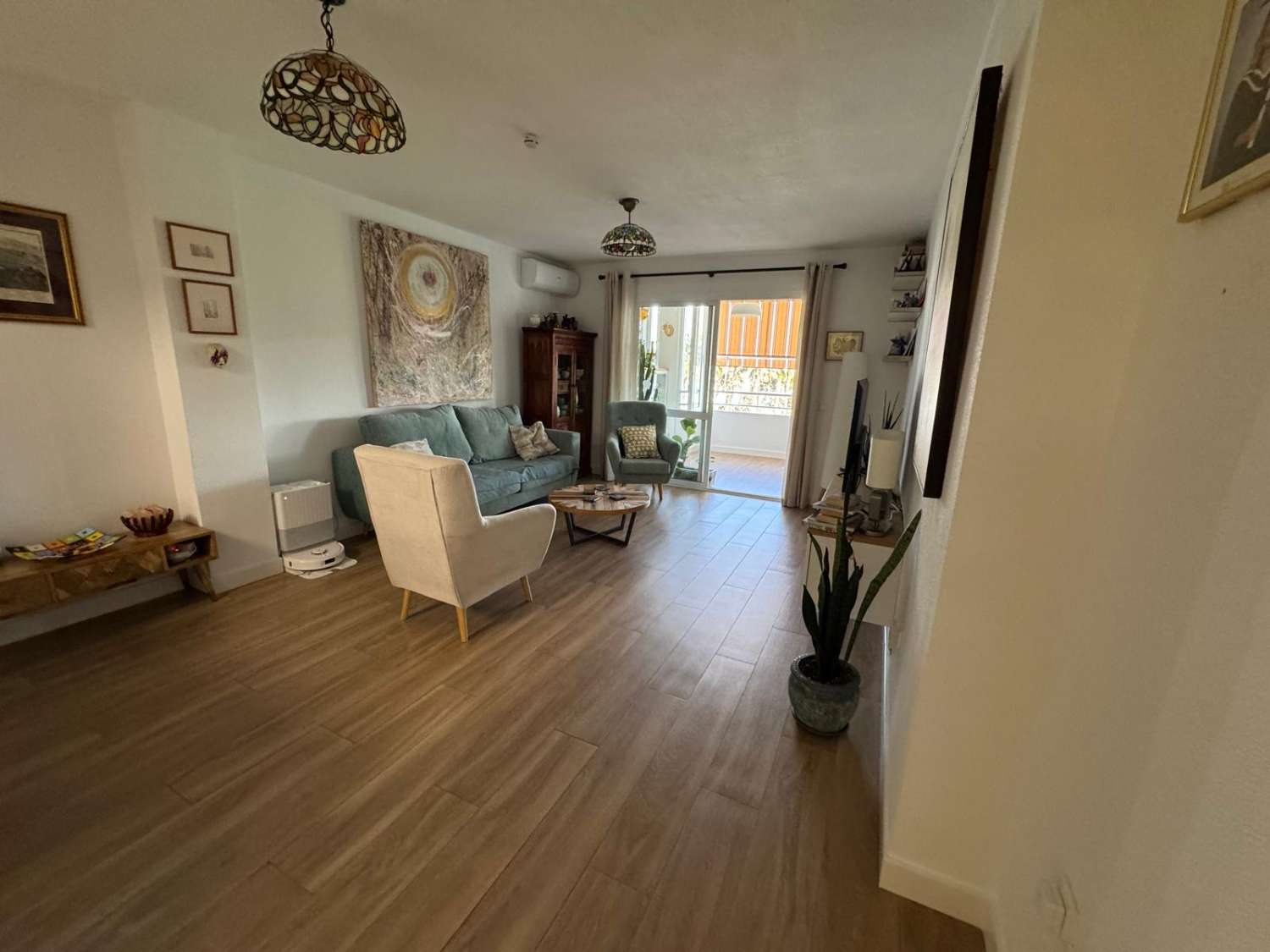 FOR RENT FROM 01.09.2026 - 31.05.2027 BEAUTIFUL RENOVATED APARTMENT WITH SEA VIEWS IN ARROYO DE LA MIEL (BENALMADENA)