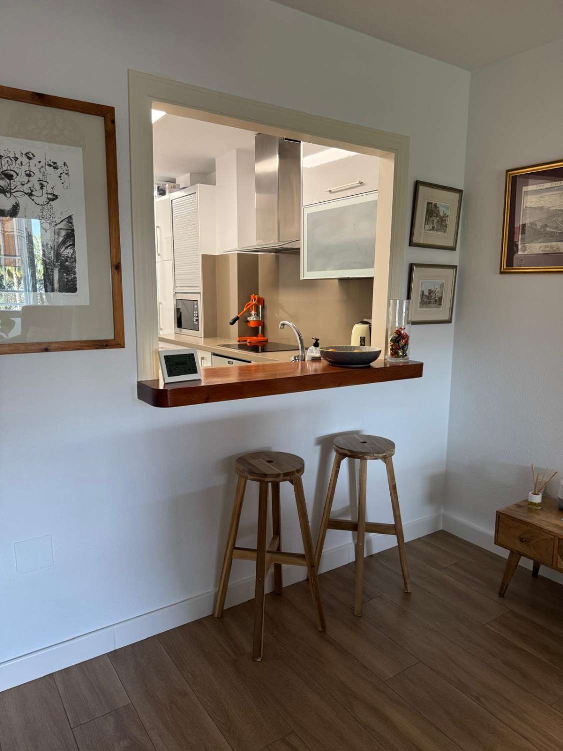 FOR RENT FROM 01.09.2026 - 31.05.2027 BEAUTIFUL RENOVATED APARTMENT WITH SEA VIEWS IN ARROYO DE LA MIEL (BENALMADENA)