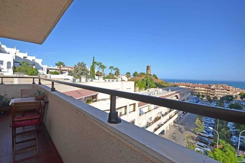IKKE LANGTIDSLEIE Leid fra 1.10.25-30.6.2026 Fin leilighet med havutsikt i Benalmadena