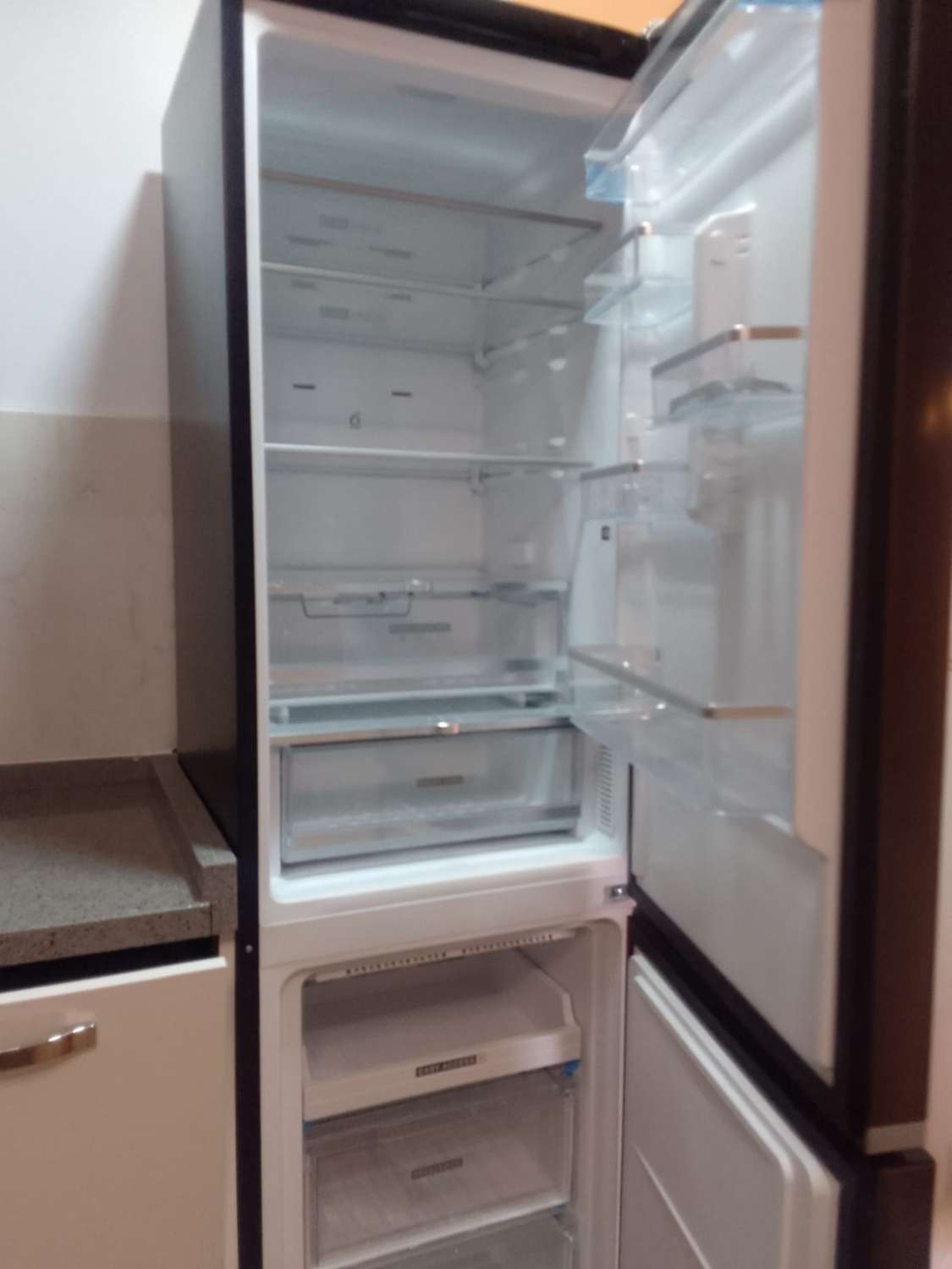 Vuokrattavana 01.09.2026–30.06.2027 upea 3 makuuhuoneen kaksikerroksio Fuengirolan keskustassa