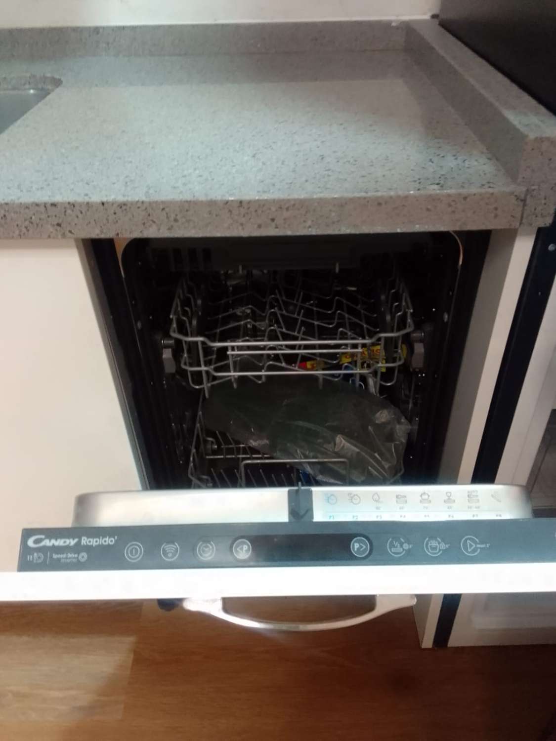 Vuokrattavana 01.09.2026–30.06.2027 upea 3 makuuhuoneen kaksikerroksio Fuengirolan keskustassa