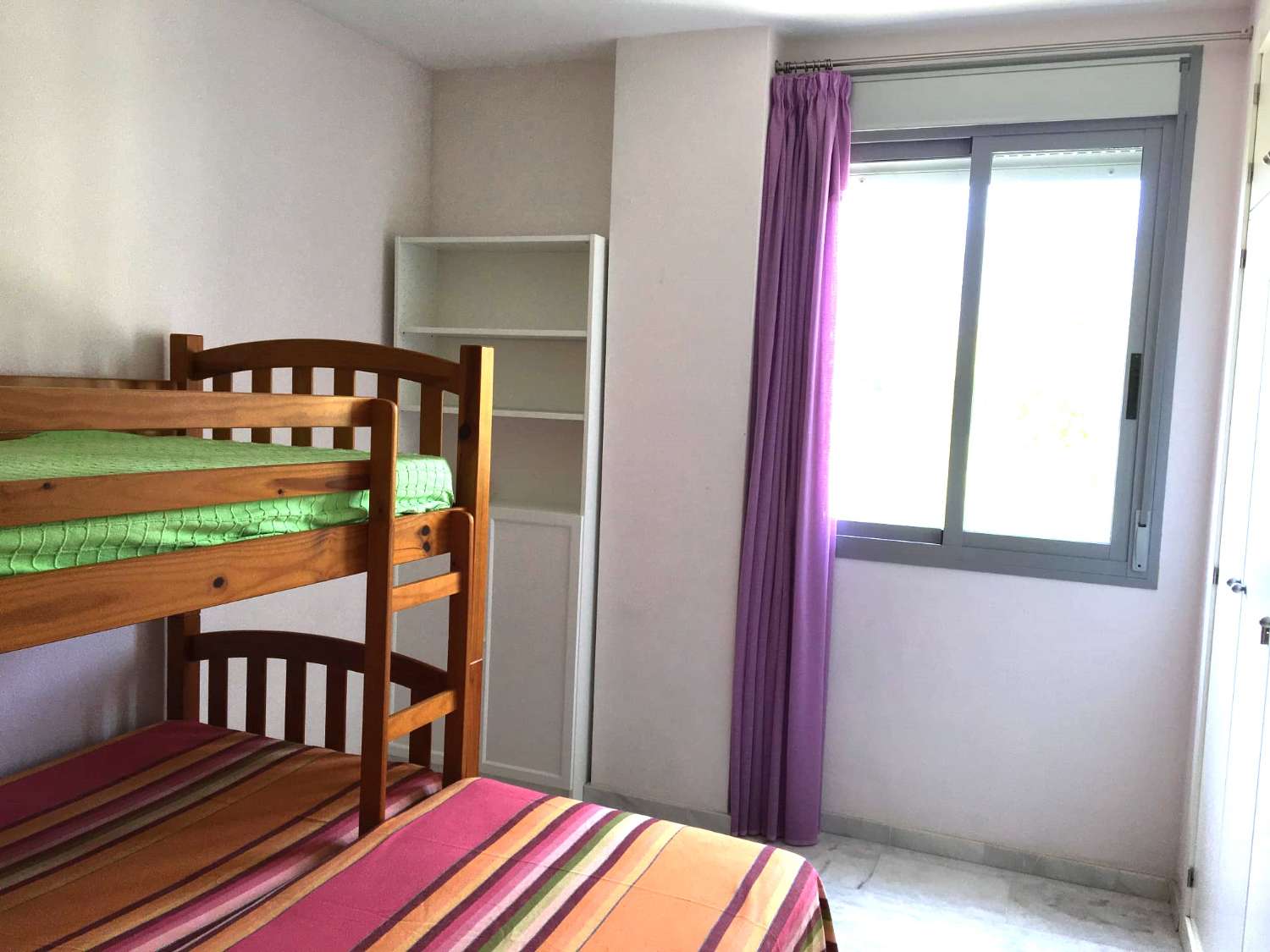 SCHÖNE WOHNUNG ZU VERMIETEN HALBZEIT VOM 01/09/2025 - 30/06/2026 IN TORREBLANCA DEL SOL (FUENGIROLA)
