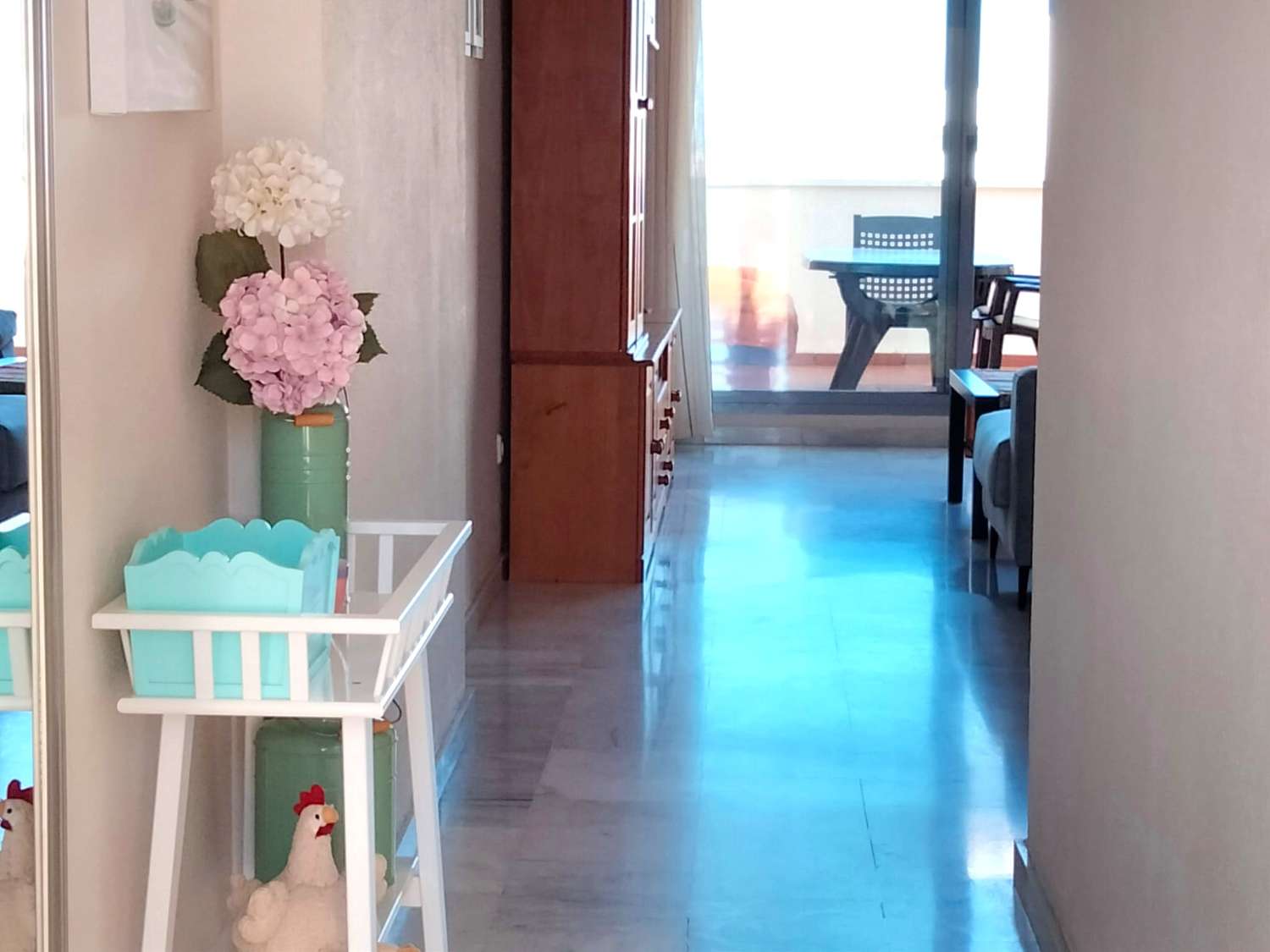 SCHÖNE WOHNUNG ZU VERMIETEN HALBZEIT VOM 01/09/2025 - 30/06/2026 IN TORREBLANCA DEL SOL (FUENGIROLA)