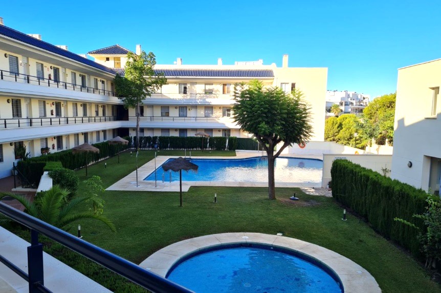 SCHÖNE WOHNUNG ZU VERMIETEN HALBZEIT VOM 01/09/2025 - 30/06/2026 IN TORREBLANCA DEL SOL (FUENGIROLA)
