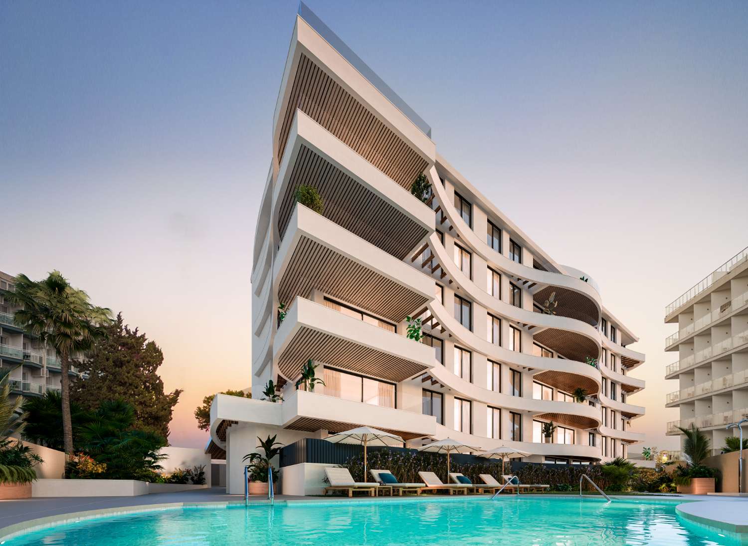 NYBYGD PENTHOUSE MED SPEKTAKULÆR HAVUTSIKT TIL SALGS I BENALMADENA COSTA