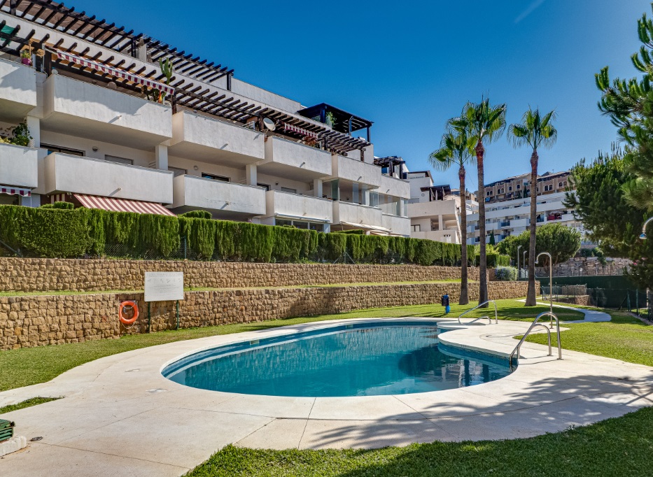 SE ALQUILA MEDIA TEMPORADA PRECIOSO APARTAMENTO 01/12/2024 - 30/04/2025 EN MIJAS COSTA