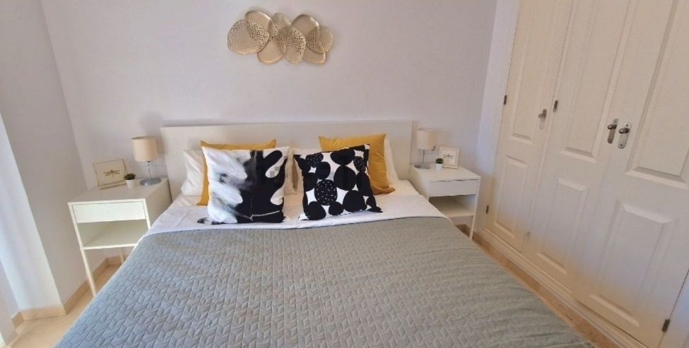 SE ALQUILA MEDIA TEMPORADA PRECIOSO APARTAMENTO 01/12/2024 - 30/04/2025 EN MIJAS COSTA