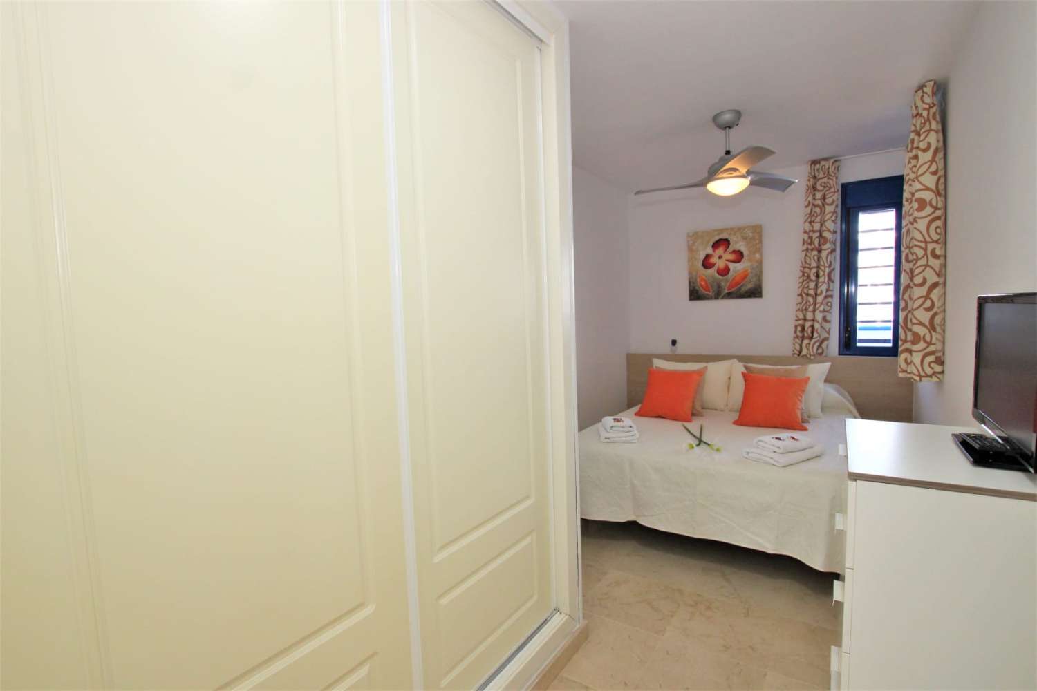 Beautiful apartment for sale 250 meters from the beach in Benalmadena