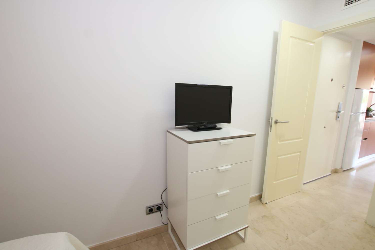 Beautiful apartment for sale 250 meters from the beach in Benalmadena