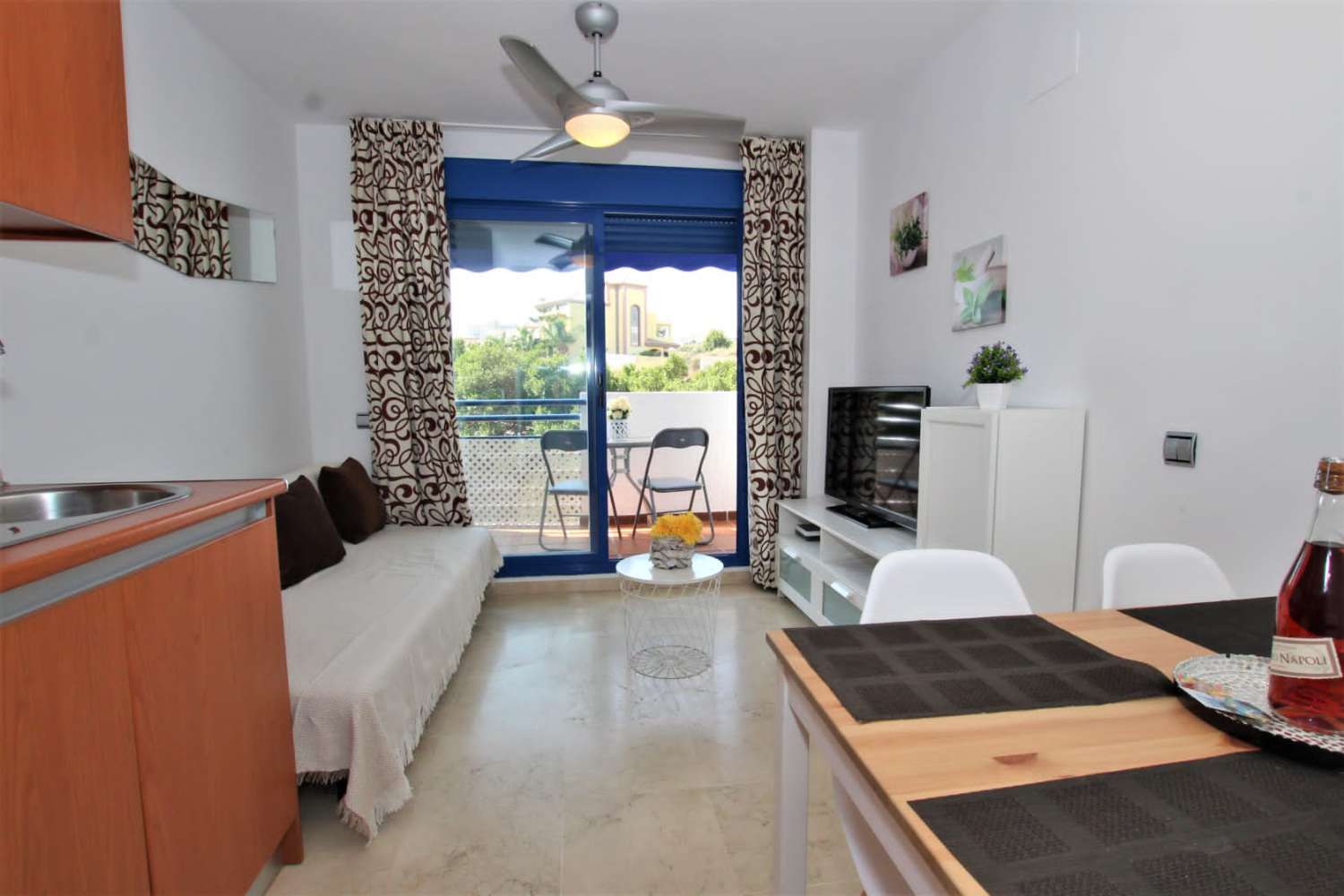 Beautiful apartment for sale 250 meters from the beach in Benalmadena